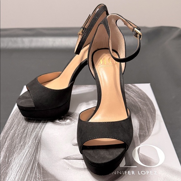 Jennifer Lopez Black Peep-Toe 4.5” Heels - Picture 1 of 11
